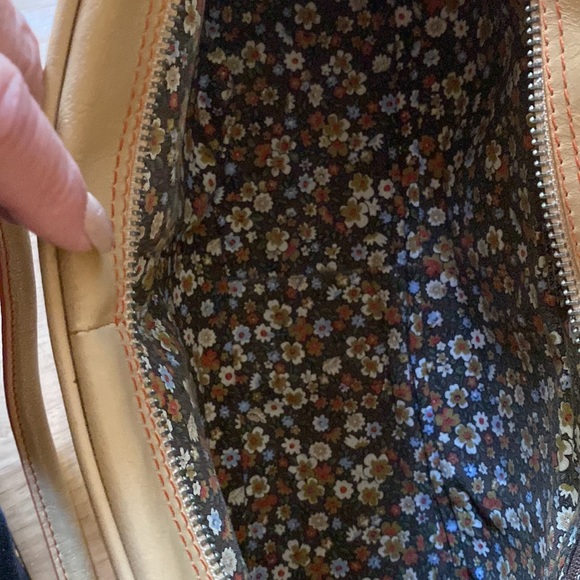 Max New York Satchel leather Bag - Picture 5 of 6